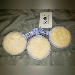 NWT Saie reusable beauty rounds